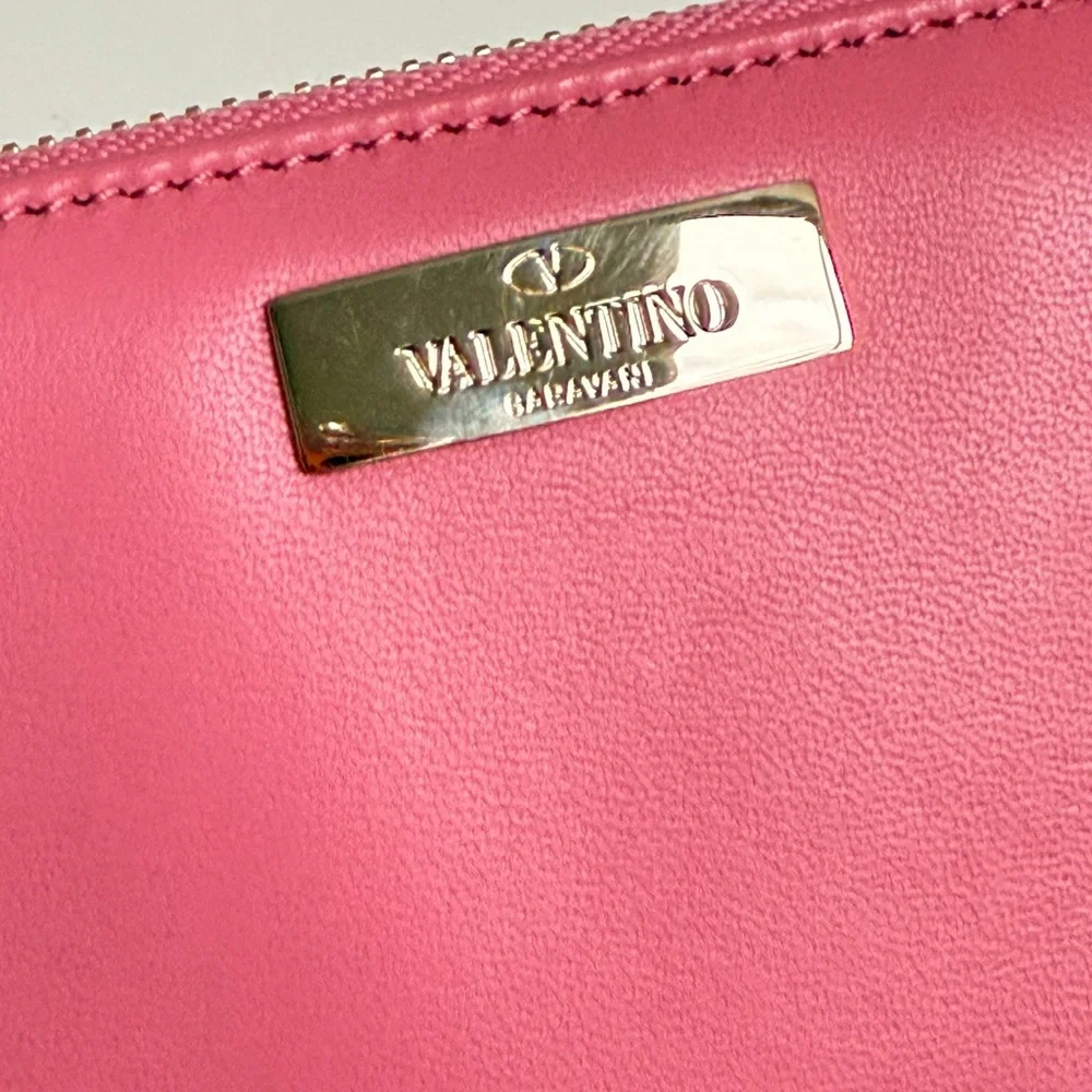 Valentino Garavani Floral Appliqué Wallet - Picture 12 of 16